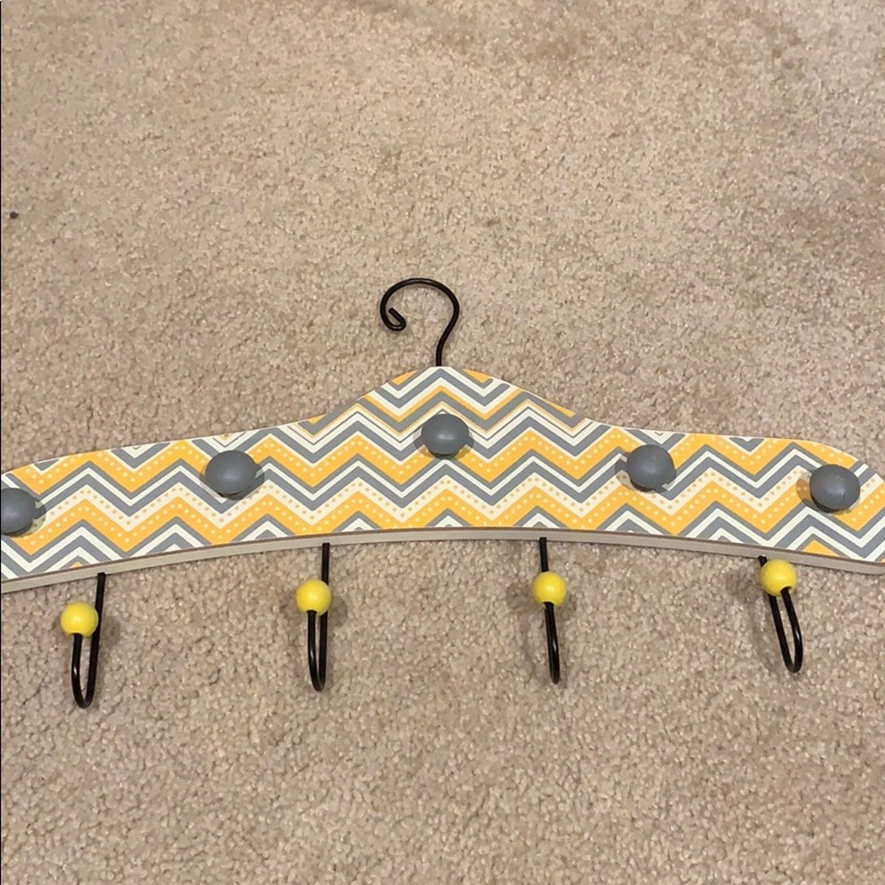 Hanger Decor